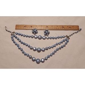 Vintage Pearlized Blue Layered Choker with Matching Clip On Earrings. 3 Strands